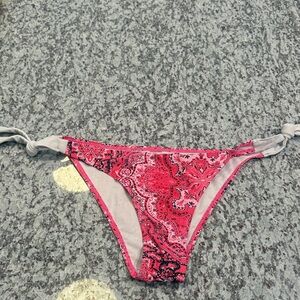 Source Unknown Pink Paisley Tie-Side Bikini Bottom